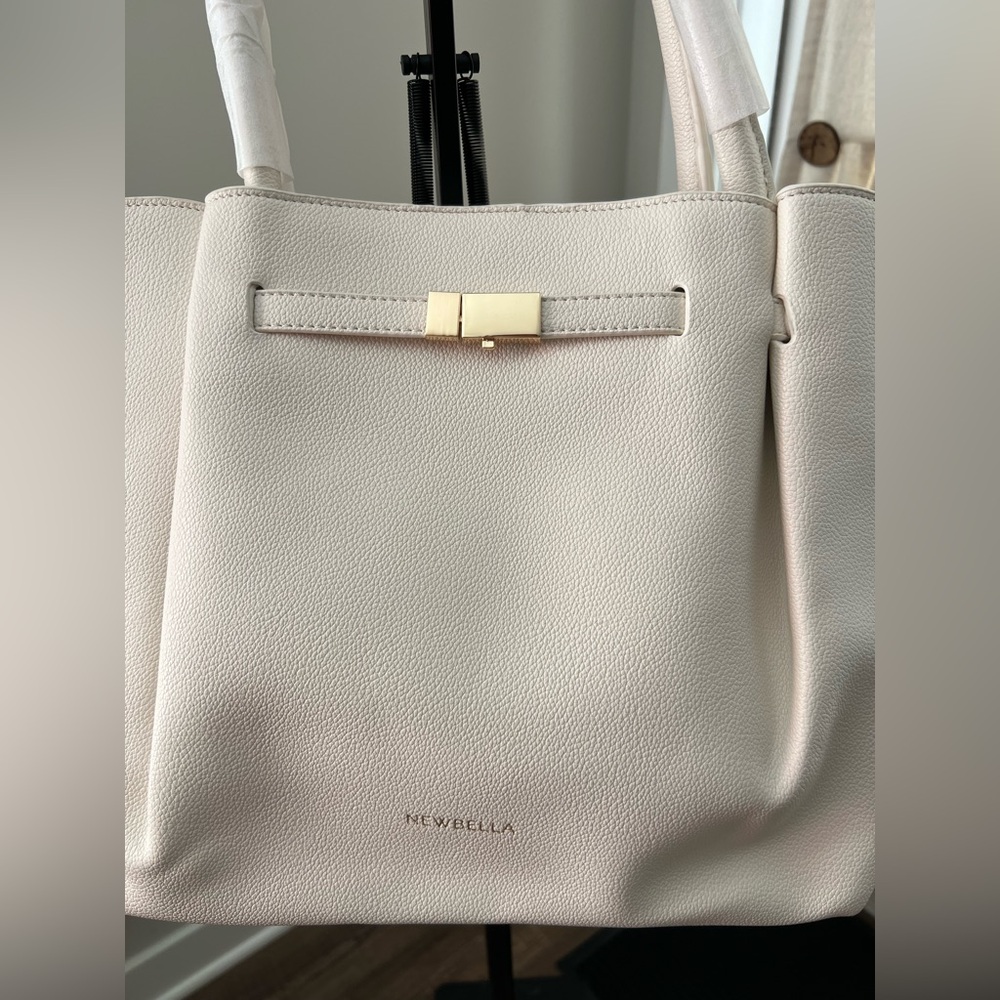 Newbella Large Cream Tote Bag with Gold Accent - Picture 2 of 8